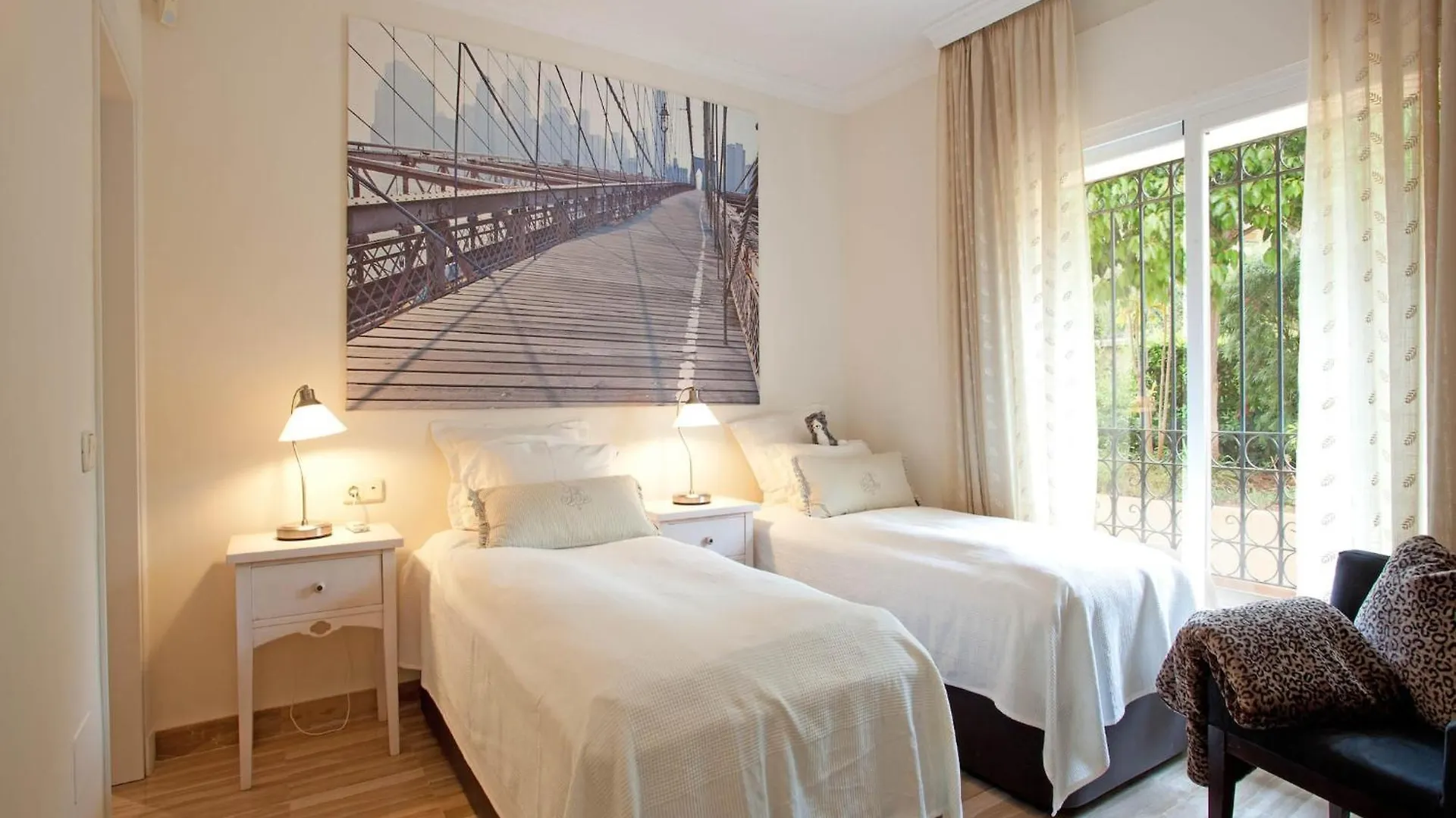 Charming Apartment With Pool Marbella Spain